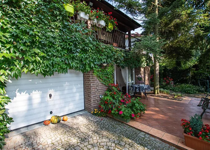 Caloroczny بيت للعطل Steszewko