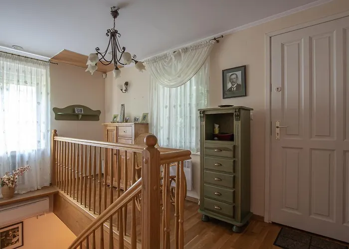 Caloroczny بيت للعطل